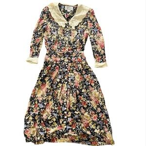 Vintage Sarah Elizabeth Dress